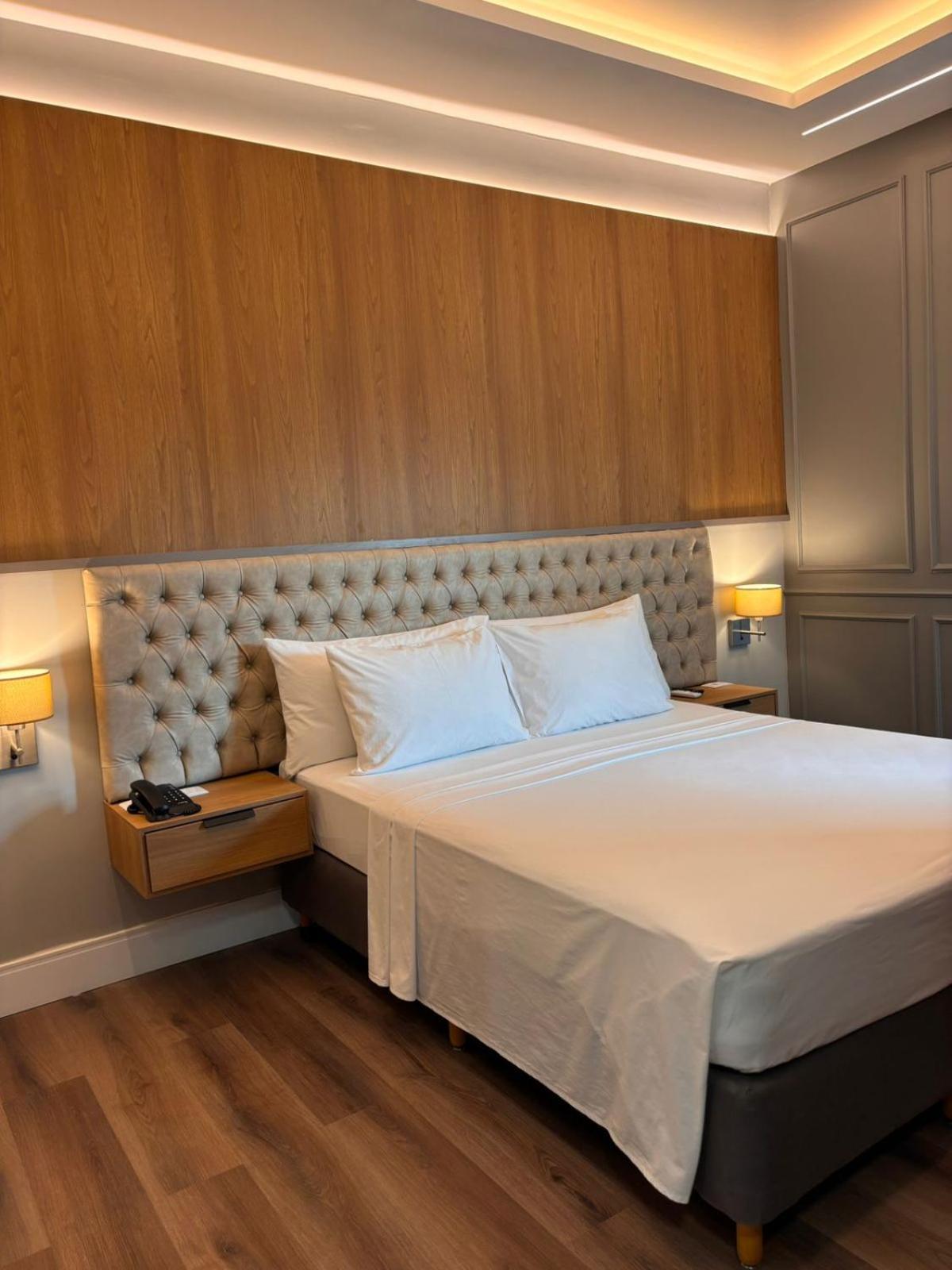 ברקרנה Hotel Equinocios Executive מראה חיצוני תמונה